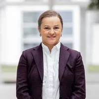 Nina Cihoric, Lis. oec. / MSc